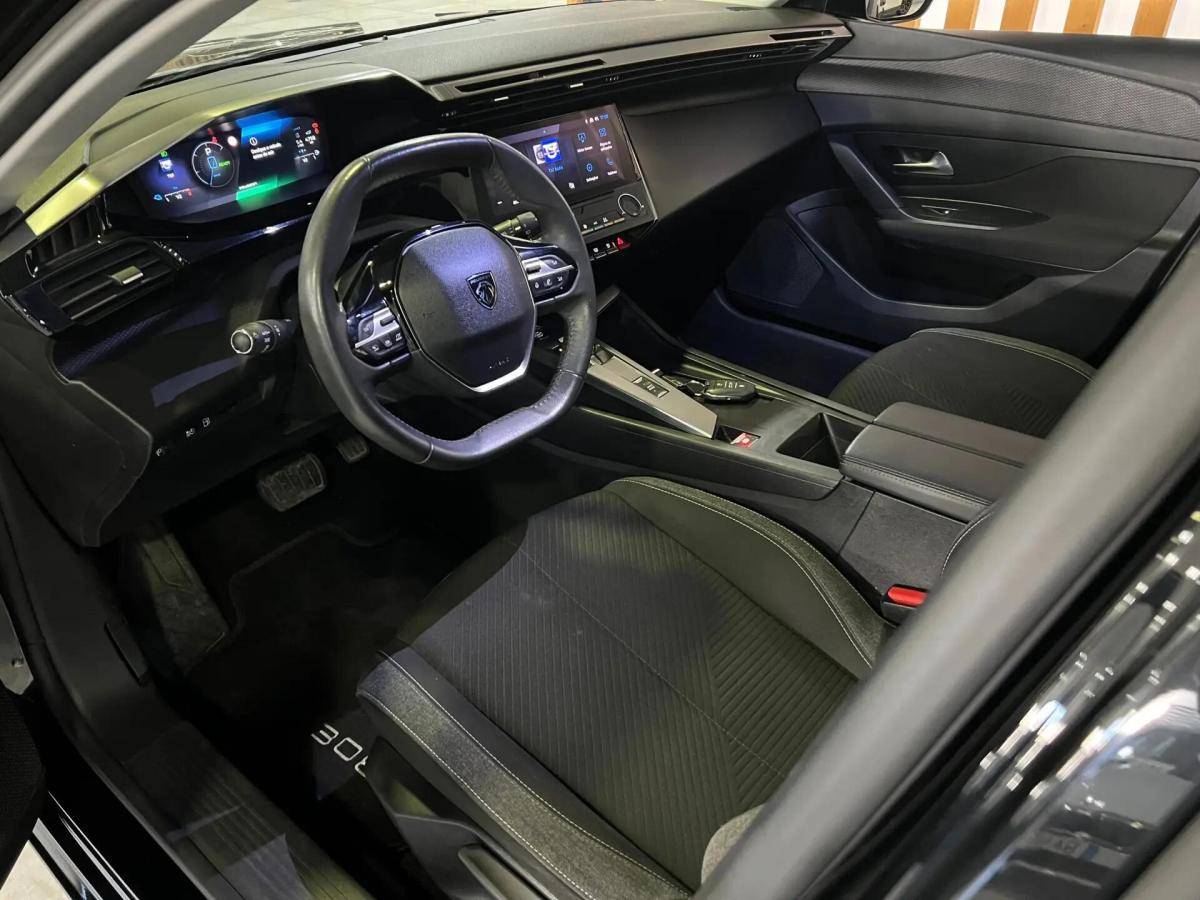 peugeot-308-sw-2023-hibrido-a-gasolina-1598cc