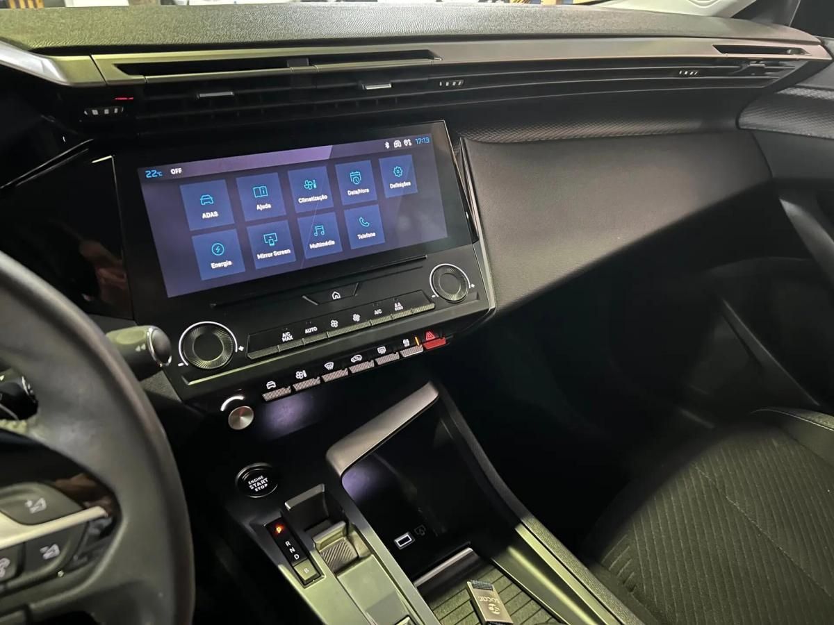 peugeot-308-sw-2023-hibrido-a-gasolina-1598cc