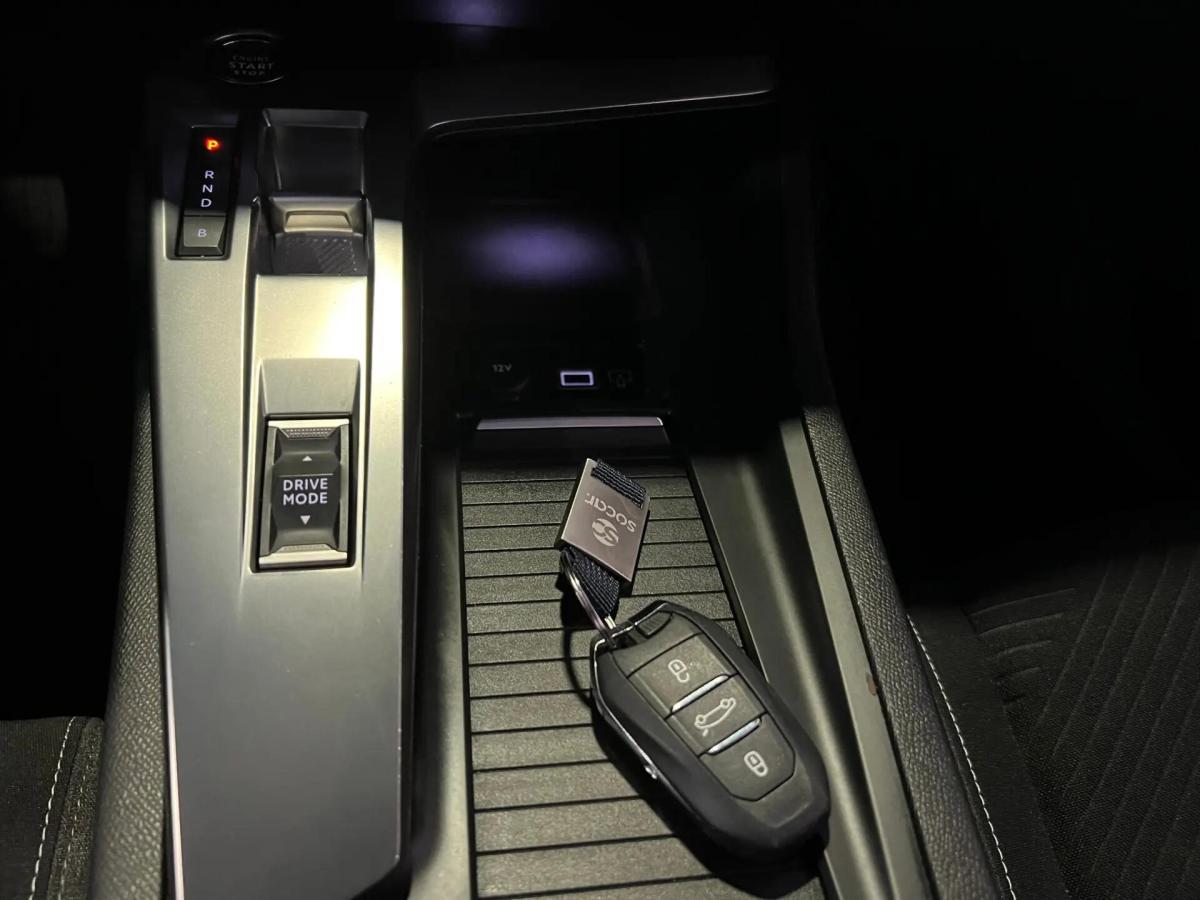 peugeot-308-sw-2023-hibrido-a-gasolina-1598cc