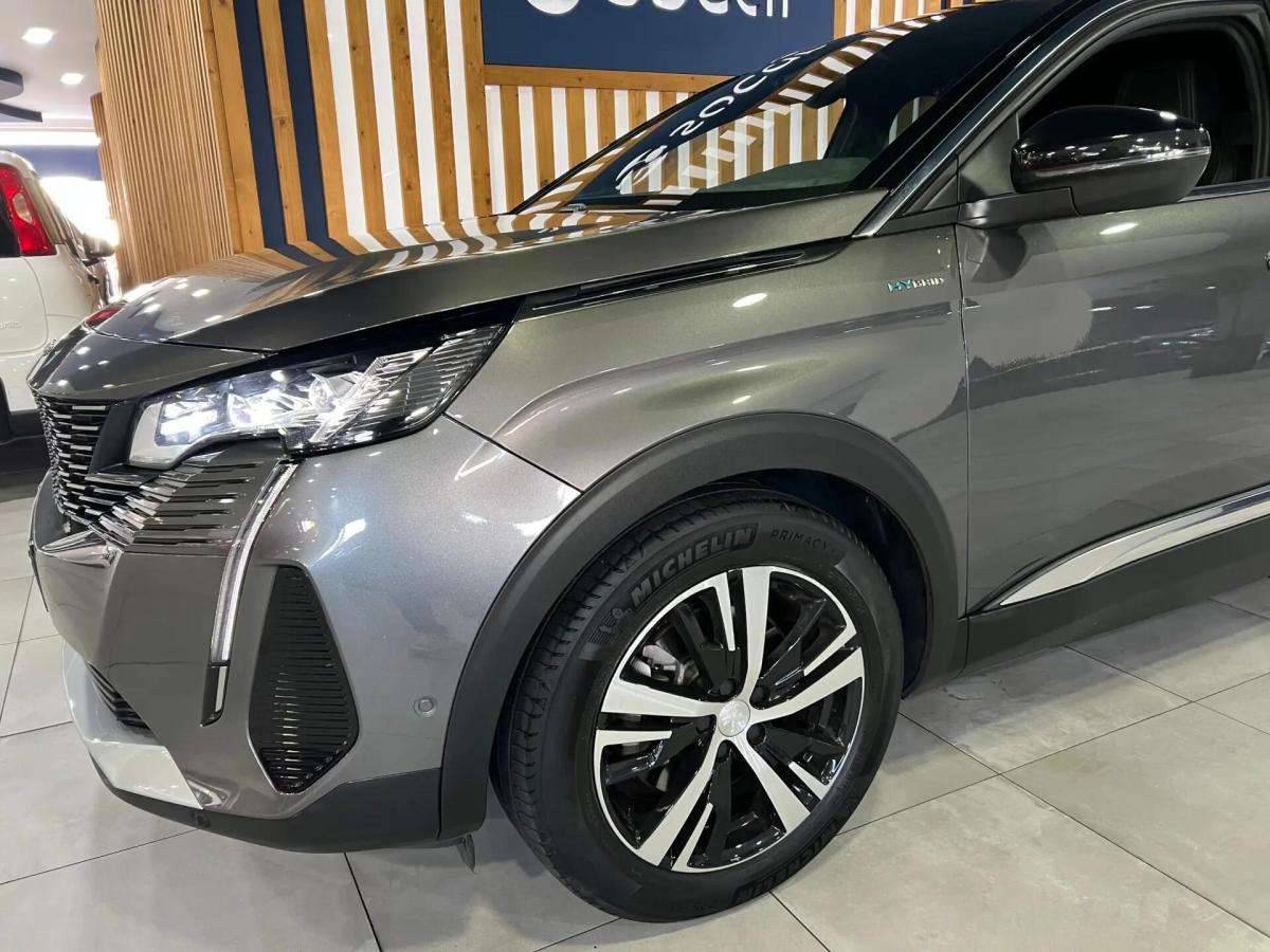 peugeot-3008-2023-hibrido-a-gasolina-1598cc