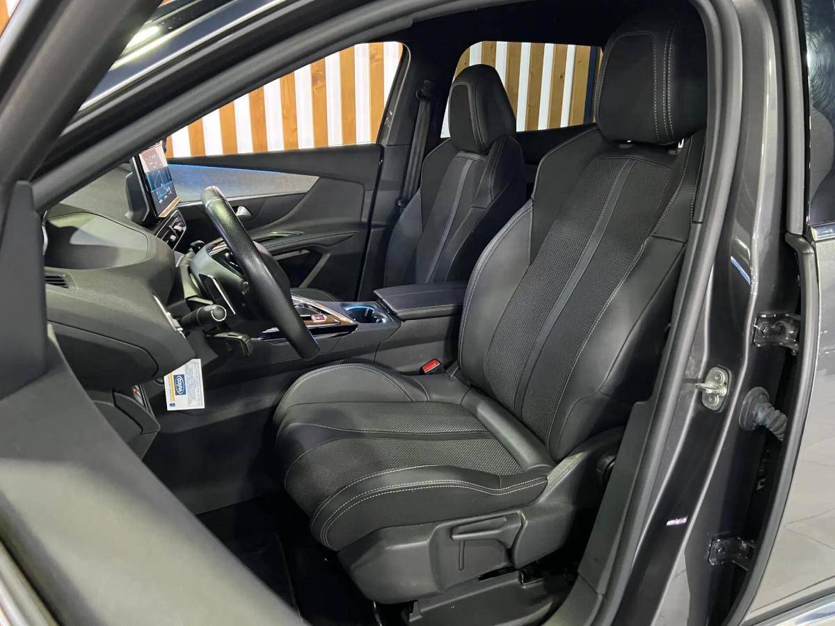 peugeot-3008-2023-hibrido-a-gasolina-1598cc