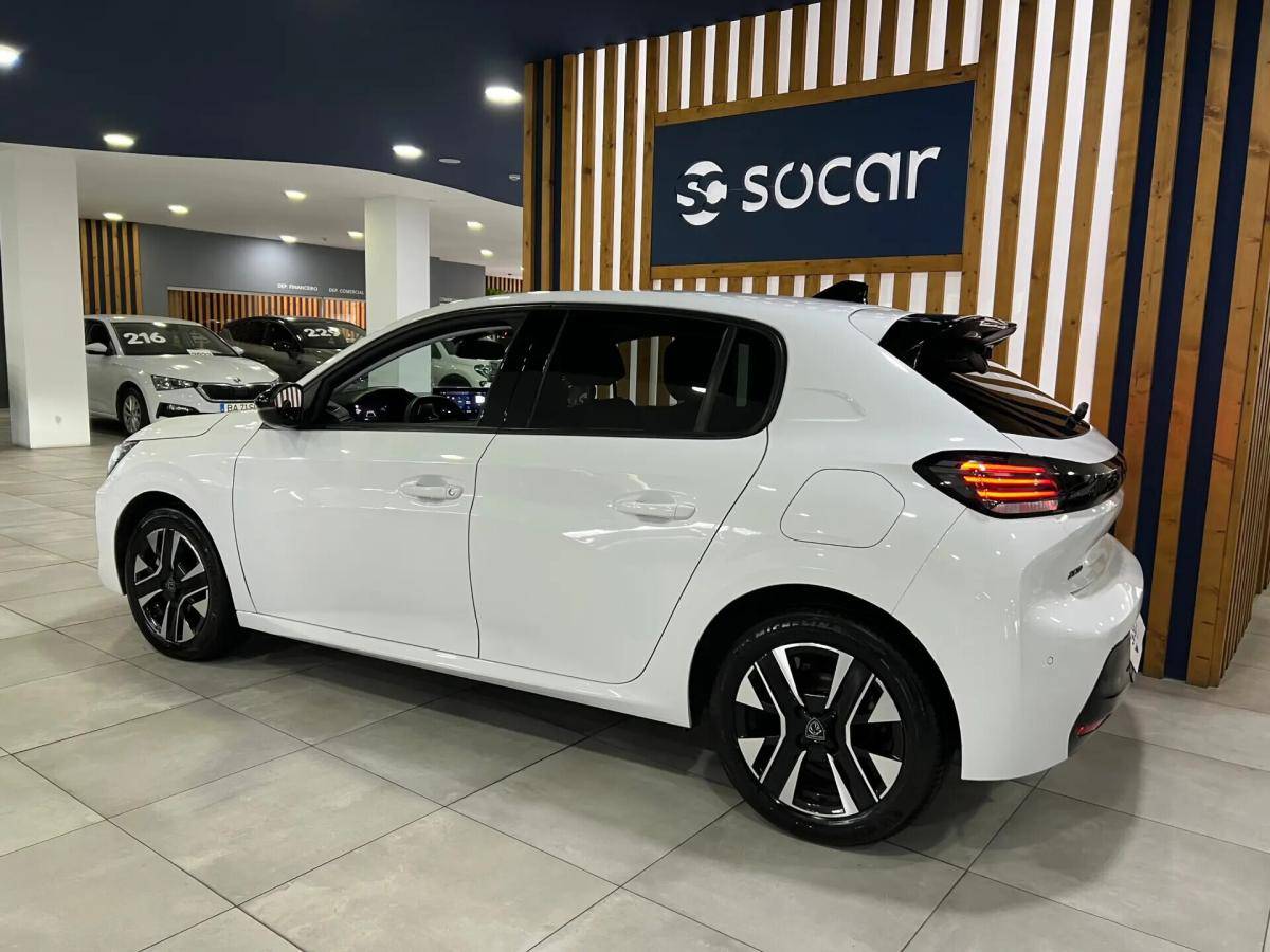 peugeot-208-2025-gasolina-1199cc