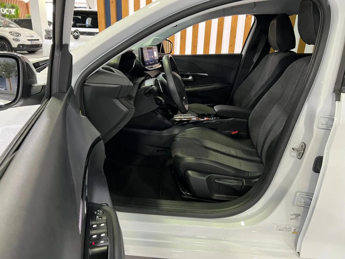 peugeot-208-2025-gasolina-1199cc