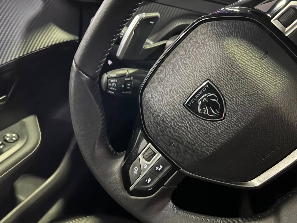 peugeot-208-2025-gasolina-1199cc