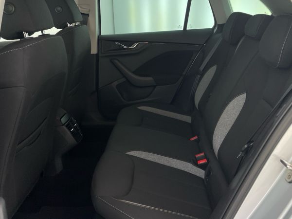 skoda-scala-2024-gasolina-999cc