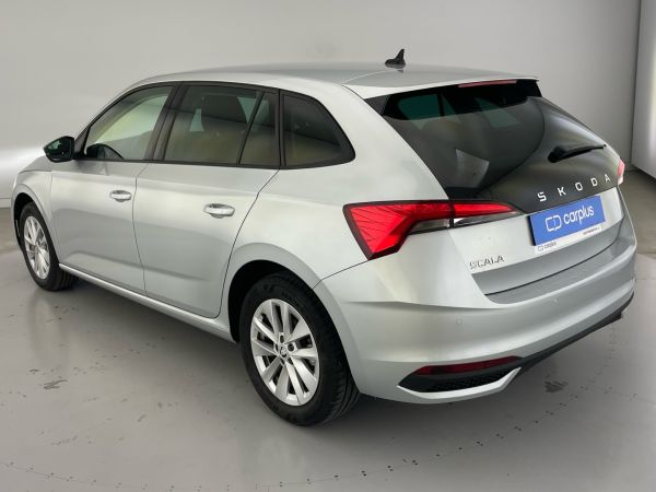 skoda-scala-2024-gasolina-999cc