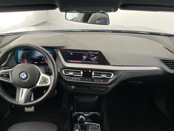 bmw-serie-2-2023-diesel-1496cc