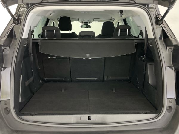 peugeot-5008-2018-diesel-1499cc