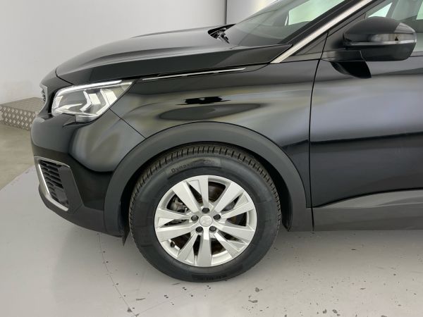 peugeot-5008-2018-diesel-1499cc