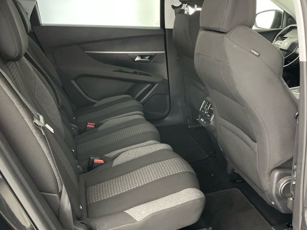 peugeot-5008-2018-diesel-1499cc