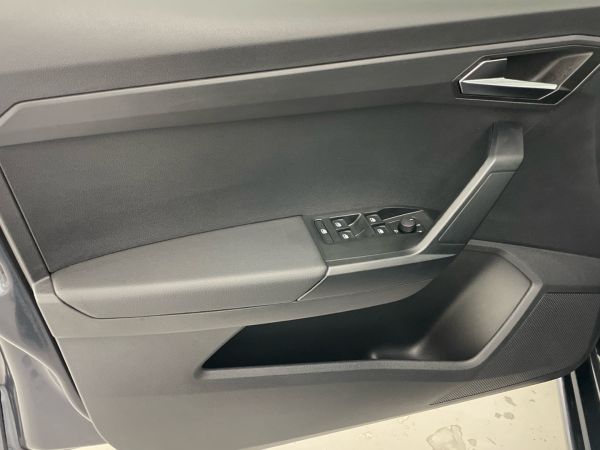 seat-ibiza-2024-gasolina-999cc