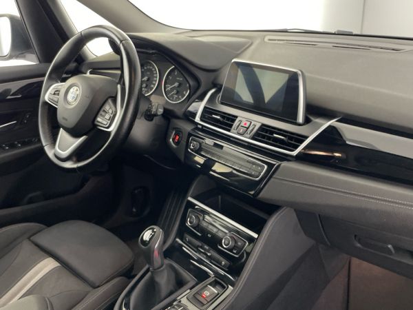 bmw-serie-2-2018-diesel-1496cc