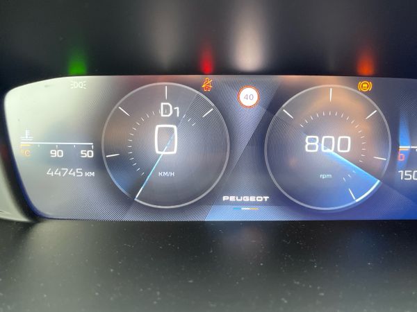 peugeot-308-sw-2025-diesel-1499cc