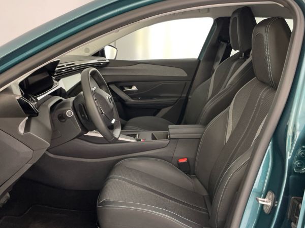 peugeot-308-sw-2025-diesel-1499cc