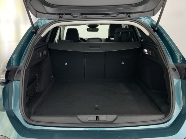 peugeot-308-sw-2025-diesel-1499cc