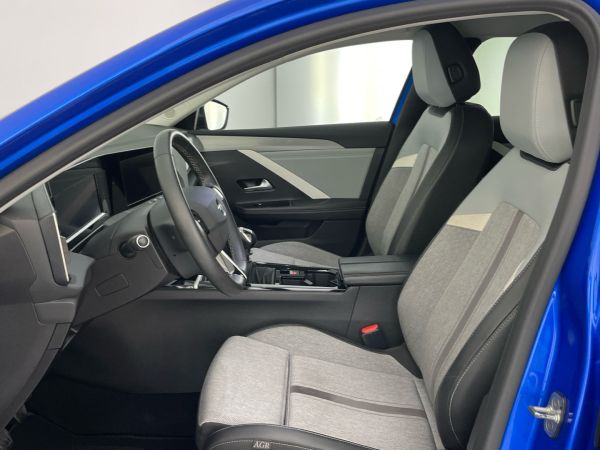 opel-astra-2022-diesel-1498cc