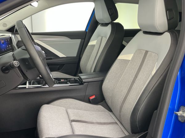 opel-astra-2022-diesel-1498cc