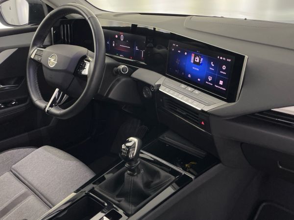 opel-astra-2022-diesel-1498cc