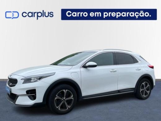 kia-xceed-2021-hibrido-1580cc