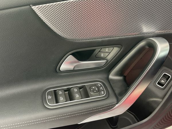 mercedes-benz-glb-2019-gasolina-1595cc