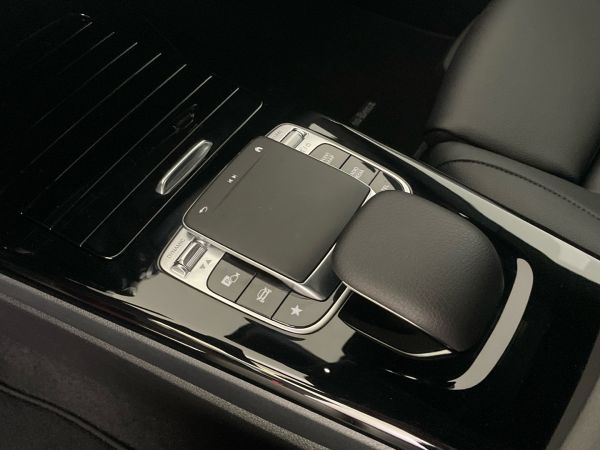 mercedes-benz-glb-2019-gasolina-1595cc