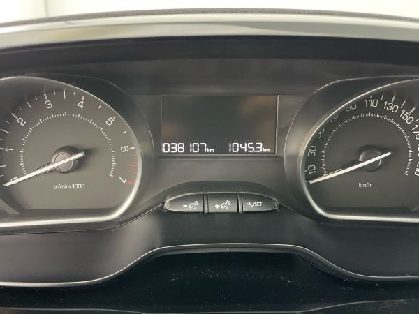 peugeot-2008-2019-gasolina-1199cc