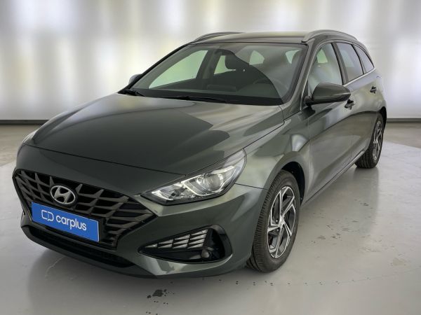 hyundai-i30-2021-diesel-1582cc