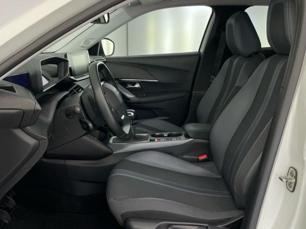 peugeot-2008-2020-gasolina-1199cc