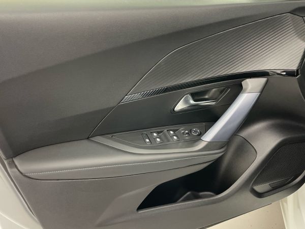 peugeot-2008-2020-gasolina-1199cc