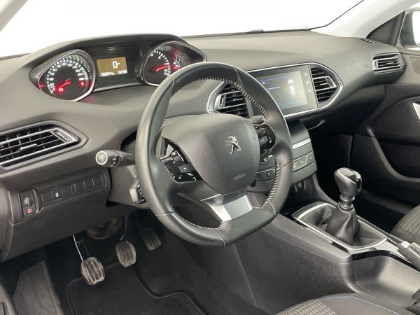 peugeot-208-2019-diesel-1499cc