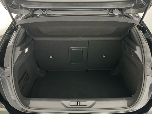 peugeot-308-2024-gasolina-1199cc