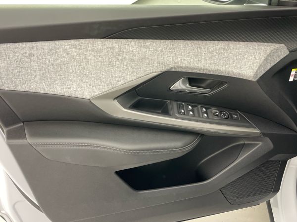 peugeot-3008-2025-gasolina-1199cc