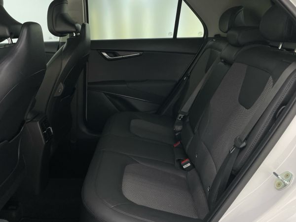 kia-niro-2022-gasolina-1580cc