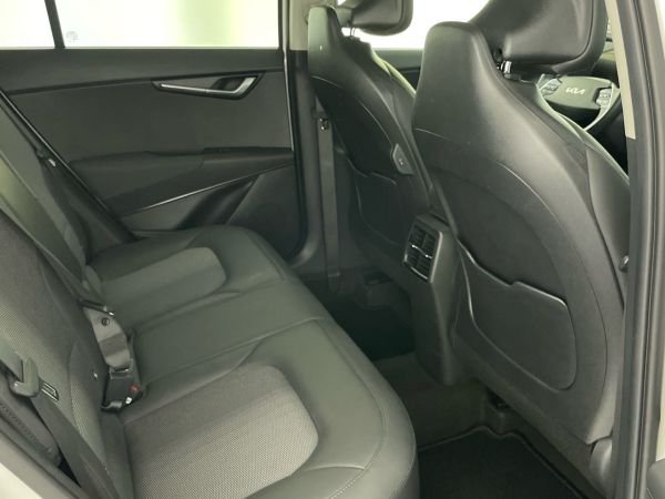 kia-niro-2022-gasolina-1580cc