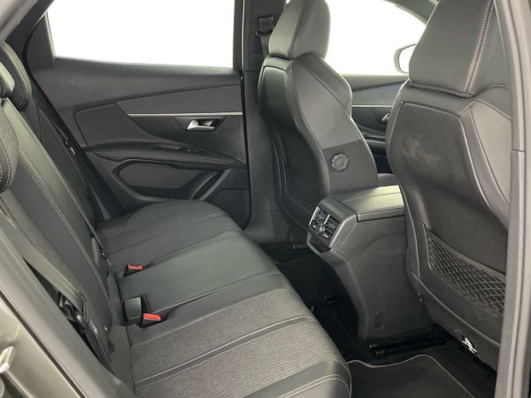 peugeot-3008-2018-diesel-1499cc