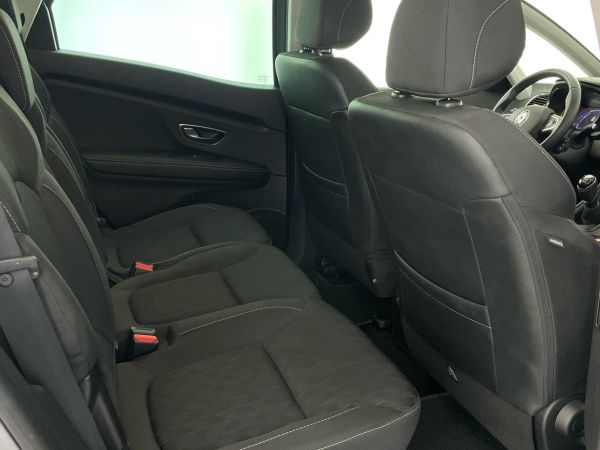 renault-scenic-2019-gasolina-1332cc