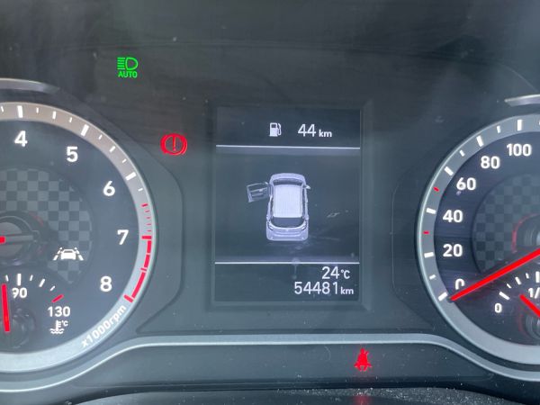 hyundai-i10-2022-gasolina-998cc