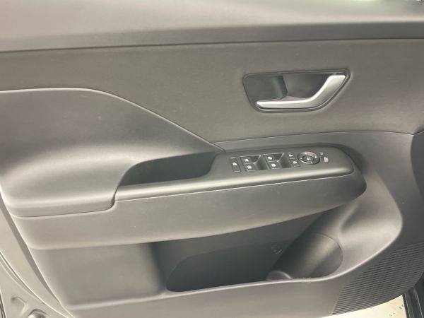 hyundai-kauai-2024-gasolina-998cc