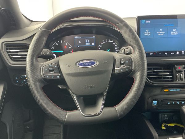 ford-focus-2023-gasolina-998cc