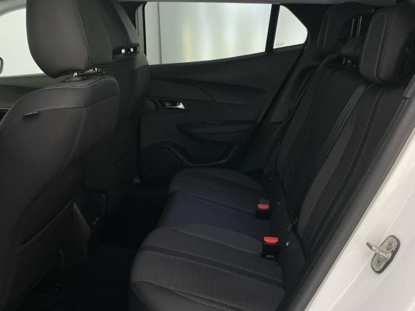 peugeot-2008-2022-gasolina-1199cc
