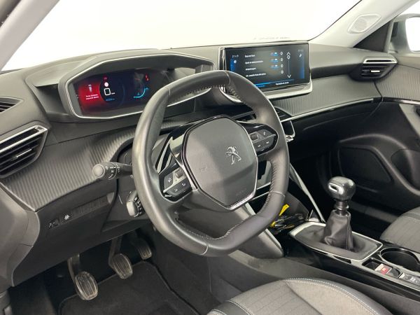 peugeot-2008-2022-gasolina-1199cc