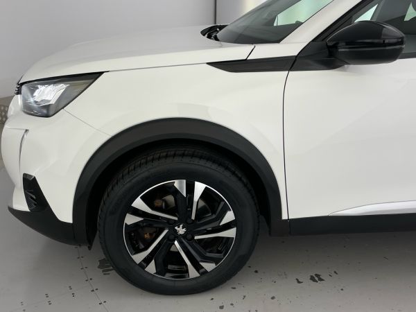 peugeot-2008-2022-gasolina-1199cc