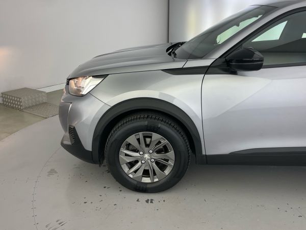 peugeot-2008-2023-gasolina-1199cc