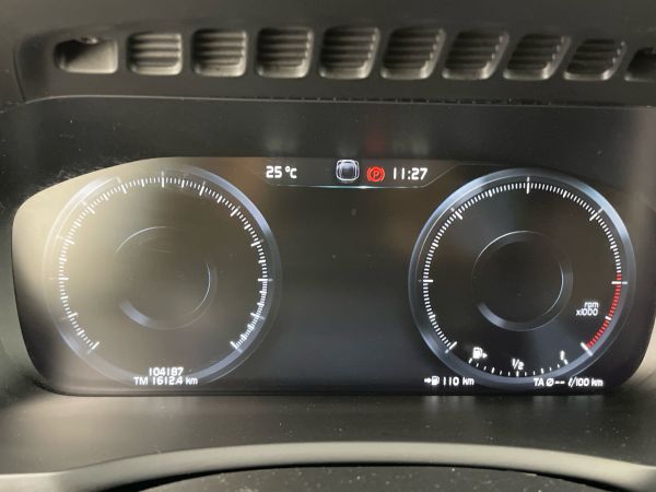 volvo-xc90-2018-diesel-1969cc