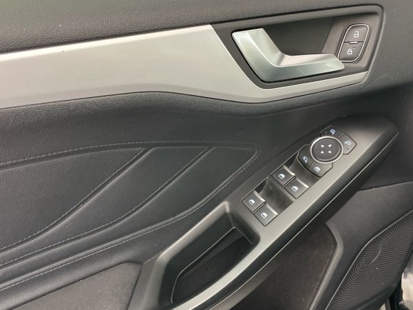 ford-focus-2019-gasolina-999cc