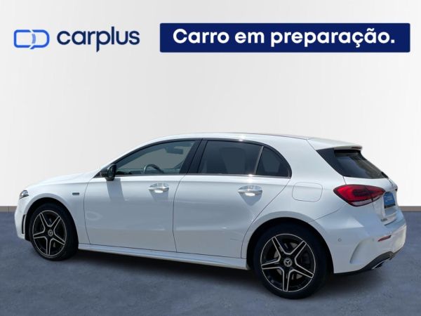 mercedes-benz-classe-a-2020-hibrido-1332cc