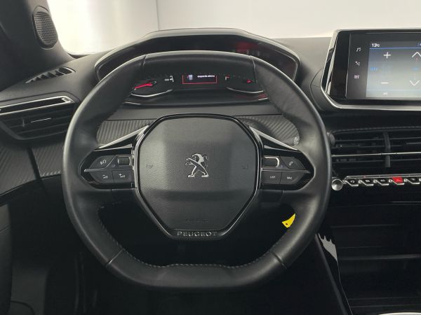 peugeot-2008-2022-gasolina-1199cc