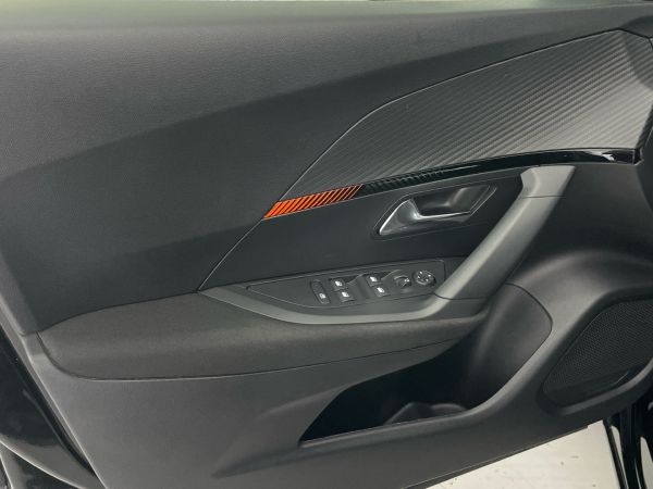 peugeot-2008-2022-gasolina-1199cc