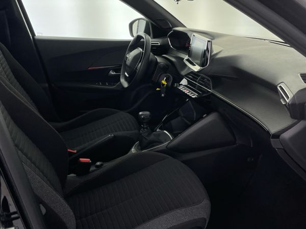 peugeot-2008-2022-gasolina-1199cc