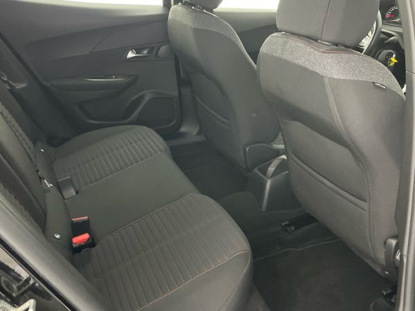 peugeot-2008-2022-gasolina-1199cc